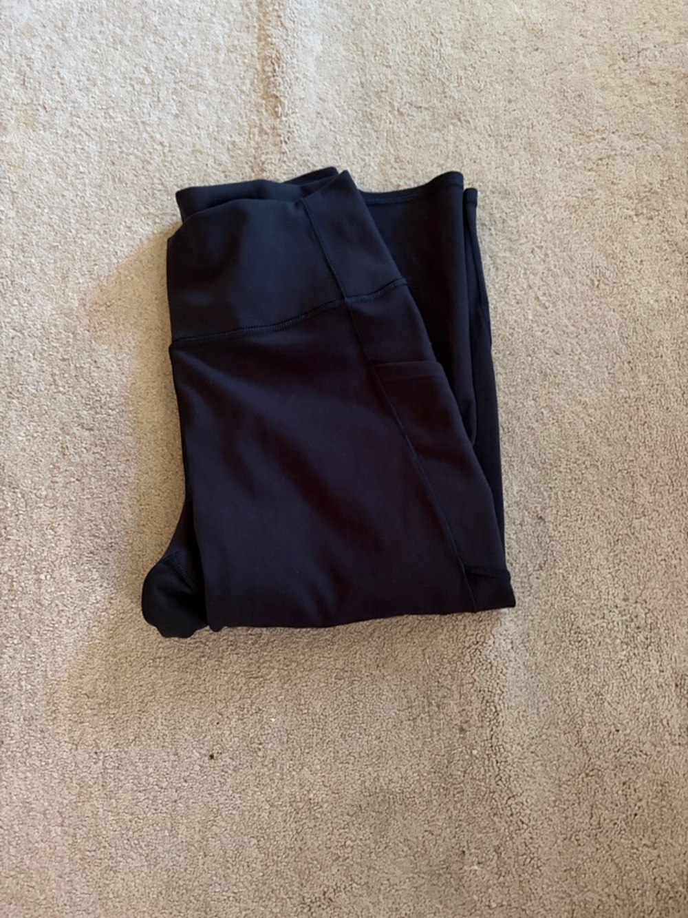 GAP Black Capri Athletic Leggings